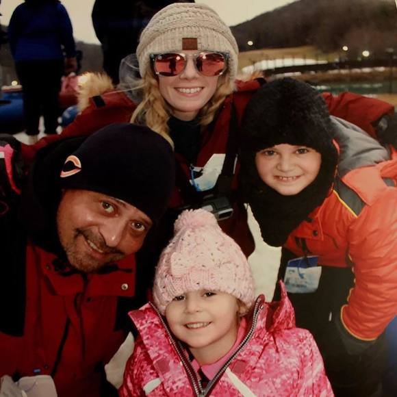 Meet your Posher, Kendra - Picture 1 of 1